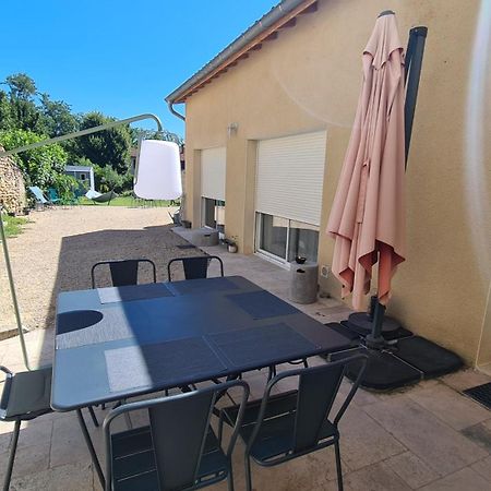 Gite Le Caprice Spa & Sauna Genissieux Bagian luar foto