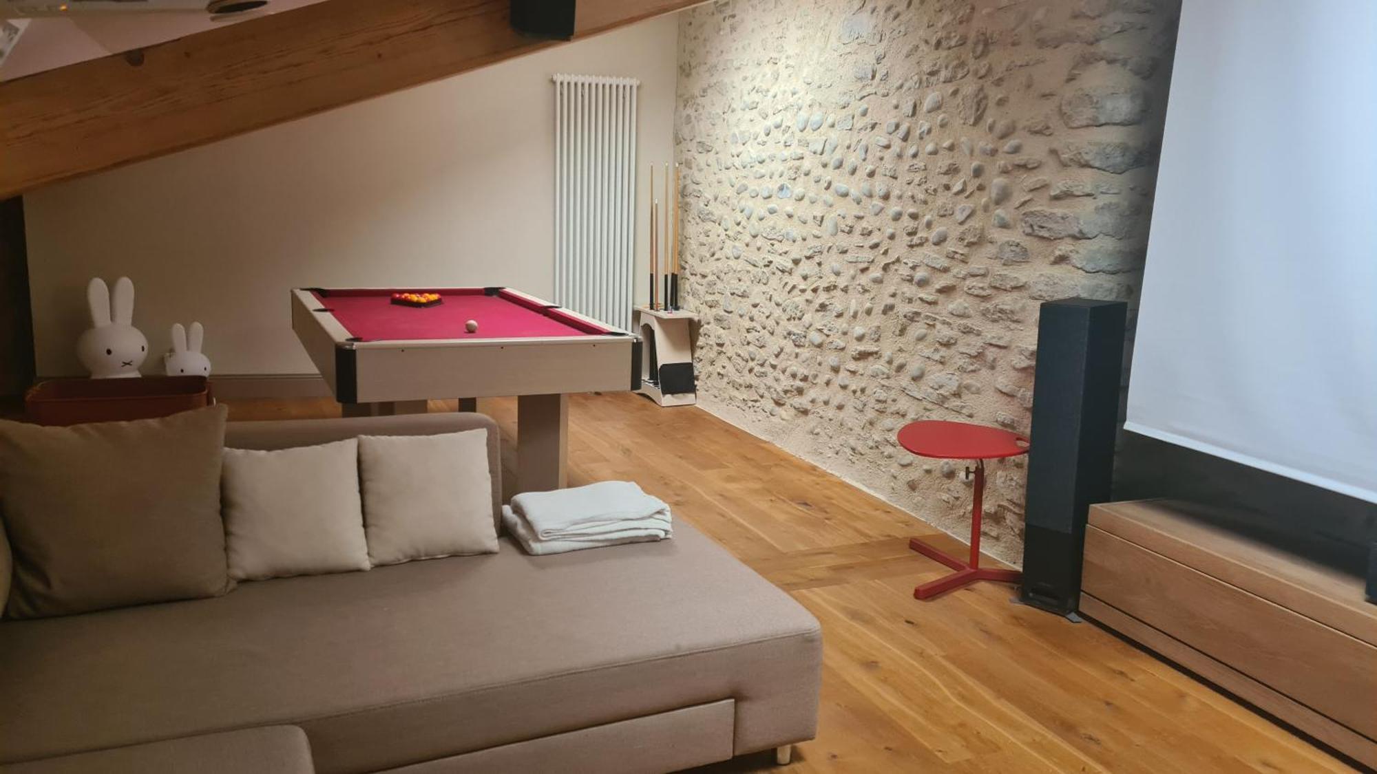 Gite Le Caprice Spa & Sauna Genissieux Bagian luar foto