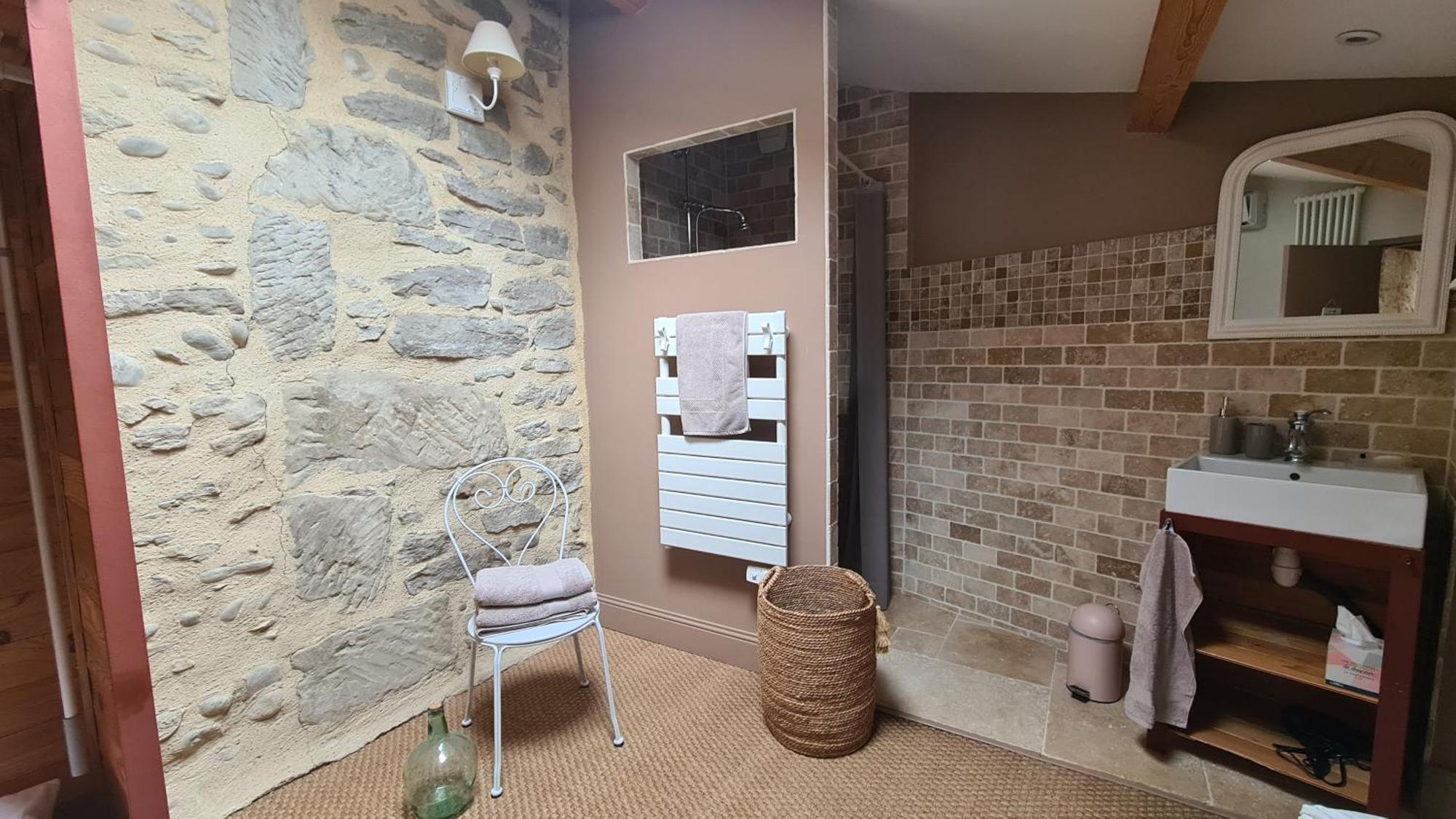 Gite Le Caprice Spa & Sauna Genissieux Bagian luar foto